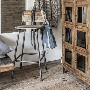 Stoere industriele barkruk